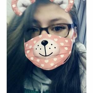 Meet your Posher, Victoria